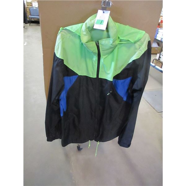 TWO COLOR NYLON JACKET (SIZE MEDIUM)