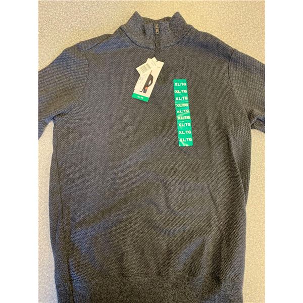 Mens 1/4 Zip Sweater Size XL