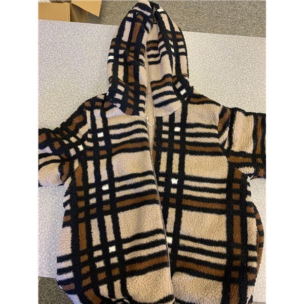 Ladies Sherpa Jacket Size XL