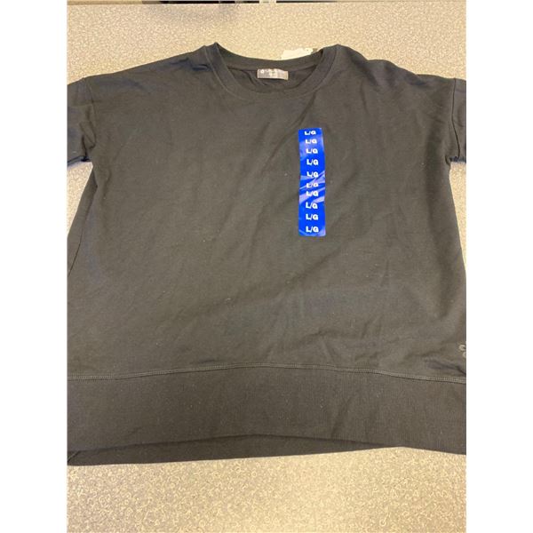 tuff athletics ladies long sleeve top size L