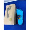 Image 2 : Vibram Fivefingers Size 8-8.5 Grey/Light Blue Toe Shoes