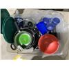 Image 3 : Assorted Ready To Go Camping Kitchen Set