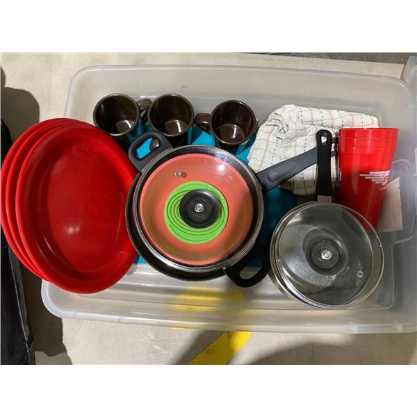 Assorted Ready To Go Camping Kitchen Set