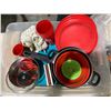 Image 1 : Assorted Ready To Go Camping Kitchen Set