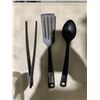 Image 2 : Assorted Lot Of Kitchen Utensils