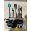 Image 1 : Assorted Lot Of Kitchen Utensils