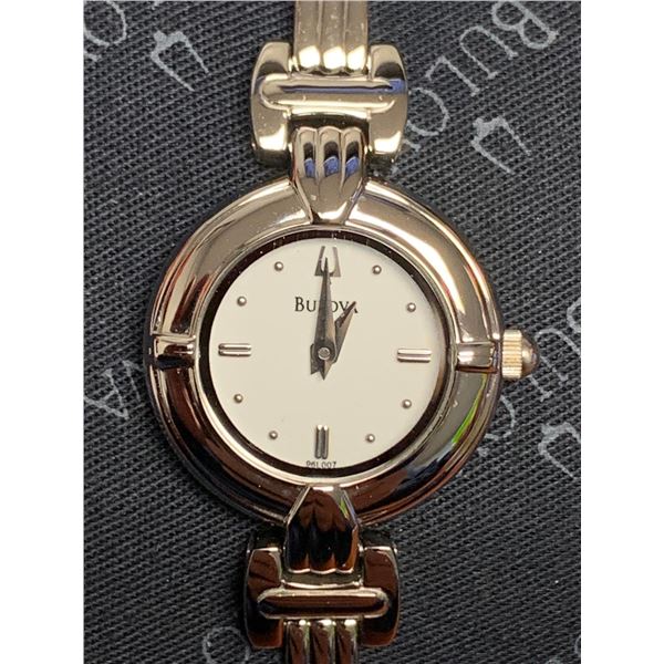 NEW IN BOX Bulova Model 96L007 Silver Wrist Watch includes box and owners guide and warranty