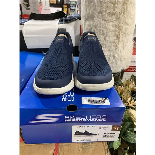 Sketchers Mens Shoes size 11 Blue