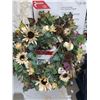 Image 1 : Decorative Wreath