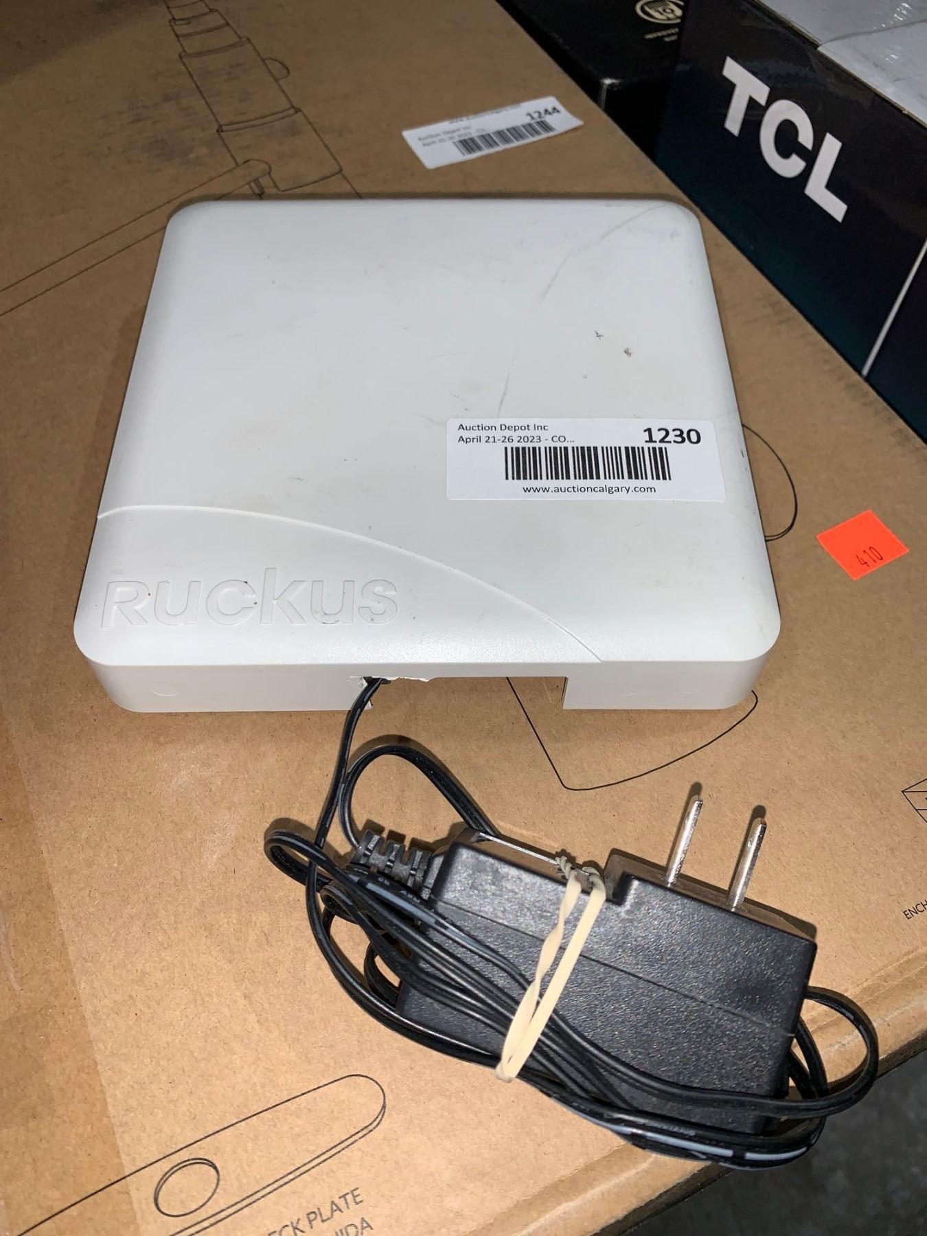 Ruckus Wireless ZoneFlex R500 IEEE 802.11ac 867 Mbit/s Wireless Access