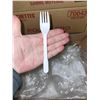 Image 3 : Polar Pro White Plastic Forks - 1000 Count