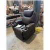 Image 2 : BROWN LEATHER ELECTRIC RECLINER ARMCHAIR WITH POWER SUPPLY AND REMOTE