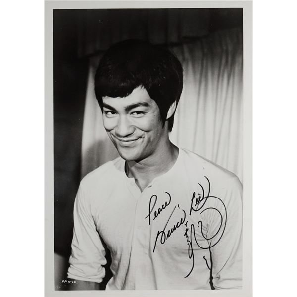 Bruce Lee signed photo