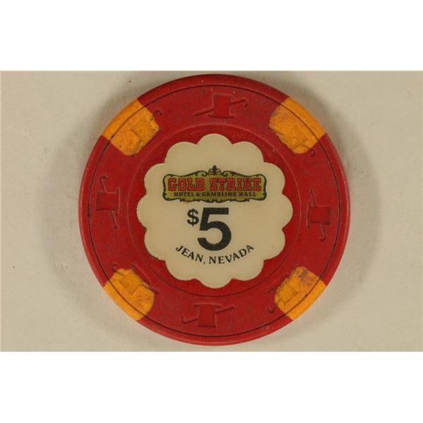 $5 GOLD STRIKE CASINO CHIP. JEAN, NEVEDA