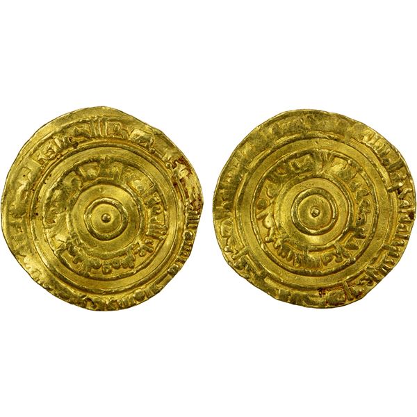 FATIMID: al-'Aziz, 975-996, AV dinar (4.11g), al-Mansuriya, AH380, VF