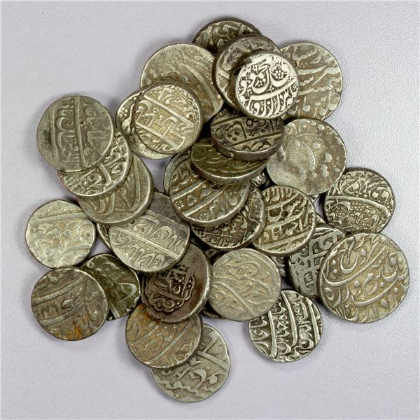 INDIA: MUGHAL: LOT of 34 silver rupees