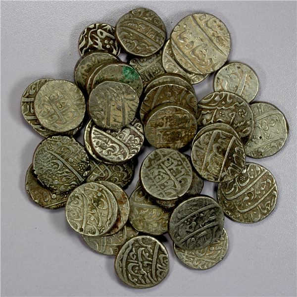INDIA: MUGHAL: LOT of 34 silver rupees