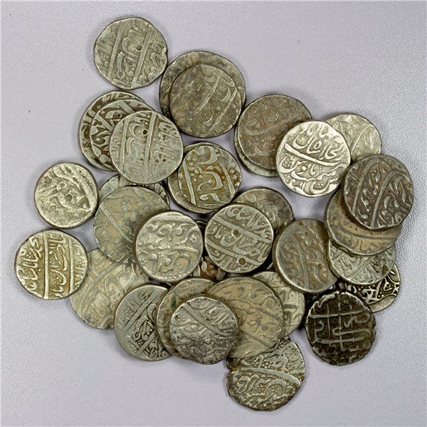 INDIA: MUGHAL: LOT of 34 silver rupees