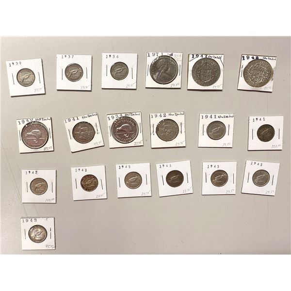 PACIFIC: New Zealand, LOT of 19 coins