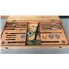 Image 2 : LARGE TAP AND DIE SET