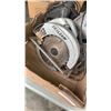 Image 8 : 2 BOXES OF TOOLS, ELECTRICAL WIRE, WORK LIGHTS AND MORE