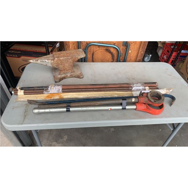 ANVIL WITH THREADED ROD, CROWBAR AND 2 PASSTHROUGH RIGID TOOLS