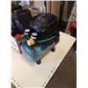 Image 7 : MASTERCRAFT 1 GALLON AIR COMPRESSOR WITH BOX OF TOOLS
