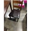 Image 8 : DINING TABLE AND 4 CHAIRS