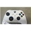 Image 2 : XBOX ONE WIRELESS CONTROLLER - ROBOT WHITE, TESTED WORKING