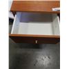 Image 2 : 2 DRAWER SIDE TABLE