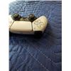 Image 8 : PS5 DUALSENSE WIRELESS CONTROLLER, WHITE - TESTED WORKING, RETAIL $89