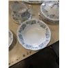 Image 8 : LOT OF ROYAL ALBERT SILVER MAPLE CHINA COVERED CASSEROLE DISH, 2 OVAL VEY BOWLS, 1 ROUND BOWL, GRAVY