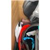 Image 8 : LARGE BOX OF LOST PROPERTY ITEMS, GUITAR BAG, SPEAKER, VIDEO GAMES AND MORE