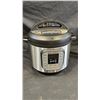 Image 2 : INSTANT POT DUO MULTI COOKER 6 QUART - TESTED WORKING - RETAIL $159