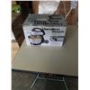 Image 1 : HAMILTON BEACH STAINLESS HAND/STAND MIXER - TESTED WORKING - RETAIL $99