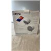 Image 2 : IHOME ALARM CLOCK W/ BLUETOOTH SPEAKER AND USB CHARGING