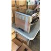 Image 2 : CUISINART AIRFRYER TOASTER OVEN 0.6CU.FT - TESTED WORKING, RETAIL $349