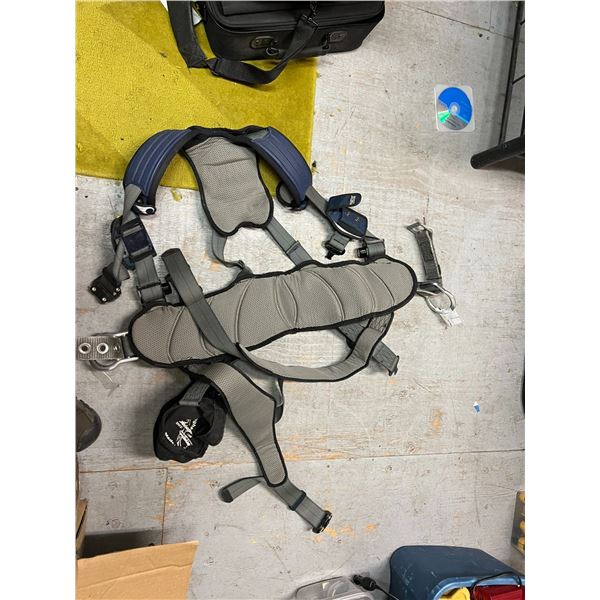 EXOFIT NEX DBI SALA CLIMBING SAFETY HARNESS. WITH TOOL POUCH