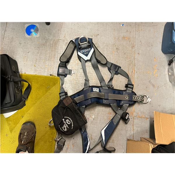 EXOFIT NEX DBI SALA CLIMBING SAFETY HARNESS. WITH TOOL POUCH