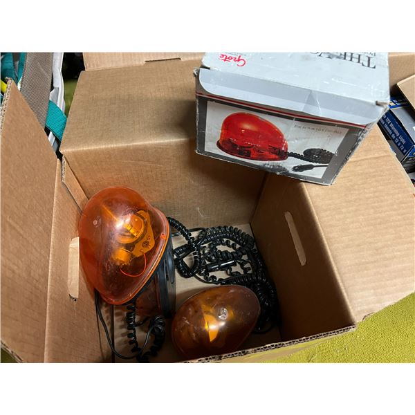 BOX OF GROTE EMERGENCY REVOLVING LIGHT X 4