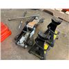Image 1 : 2.5 TON FLOOR JACK AND 2X 3 TON JACK STANDS WITH TIRE WRENCH. NO HANDLE FOR FOR JACK