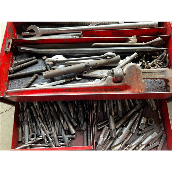 OLD TOOLBOX WITH 18" PIPE WRENCH, PRY BARS, DRILL BITS, TAPS