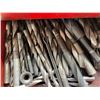 Image 3 : OLD TOOLBOX WITH 18" PIPE WRENCH, PRY BARS, DRILL BITS, TAPS