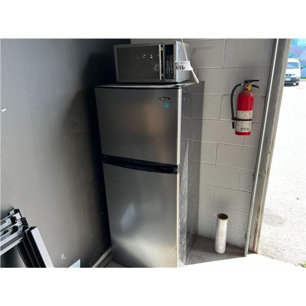 DANBY FRIDGE & MICROWAVE. FRIDGE IS 24" WIDE. 18" MICROWAVE. WORKING