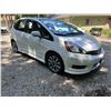 Image 1 : 2014 HONDA FIT SEDAN - WHITE - VIN LUCGE8H77E3002846 - GAS - AUTOMATIC - ODO READS 20290KMS -