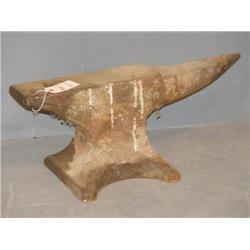 CAST IRON ANVIL