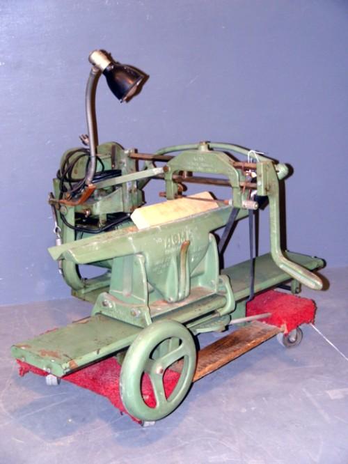 ACME BENCH MODEL HAND SAW FILER