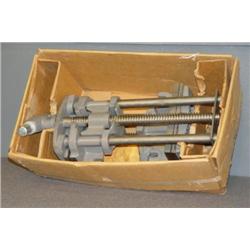 NEW IN BOX COLUMBIAN WOOD WORKERS VISE