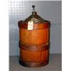 Image 1 : TOLE OIL CAN IN WOODEN CASE