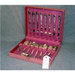 CASED SET OF WILLIAM A ROGERS SILVERPLATED